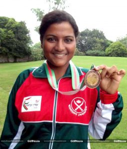 Auroni_was_delighted_in_becoming_the_first_female_professional_golfer_from_Bangladesh