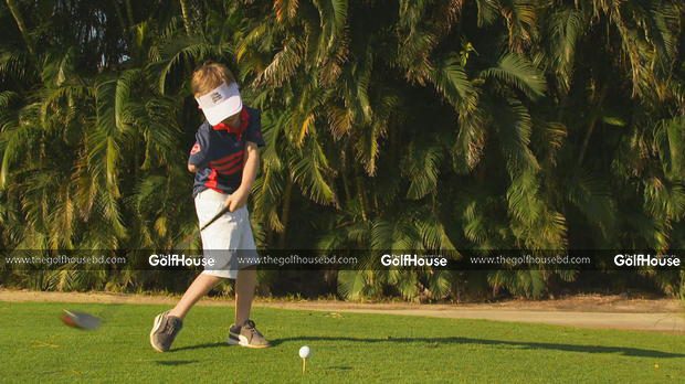 6_YEAR_OLD_GOLF_PRODIGY_WITH_ONE_ARM_INSPIRES_ON_AND_OFF_FAIRWAY