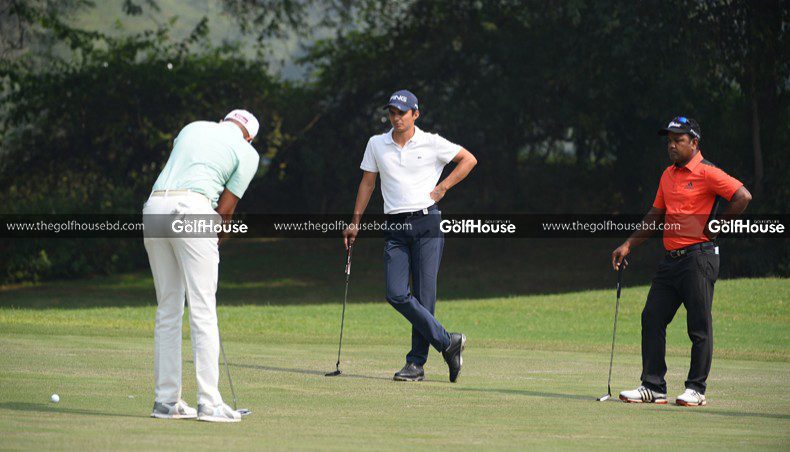 Young Indian golfer Khalin Joshi produced a scintillating back-nine performance in the final round to steal the title of the Panasonic Open India from Bangladesh's Siddikur Rahman in a thrilling finish at the Delhi Golf Club recently.