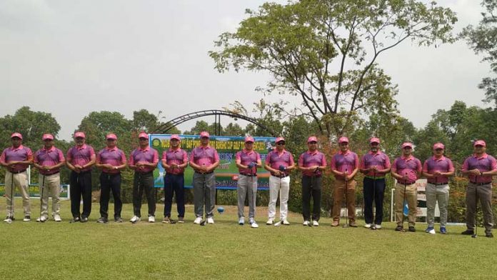 Turnamen Golf Piala Tahun Baru Powertech di Comilla Cantonment